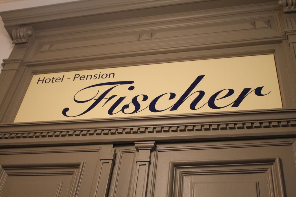 Hotel Pension Fischer Am Kudamm Берлин Экстерьер фото